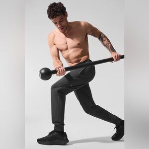 ALO Co-Op Jogger Pant NEW